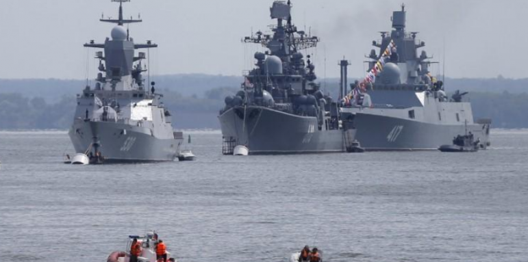 Напрежението расте! Русия започна военни маневри в Балтийско море